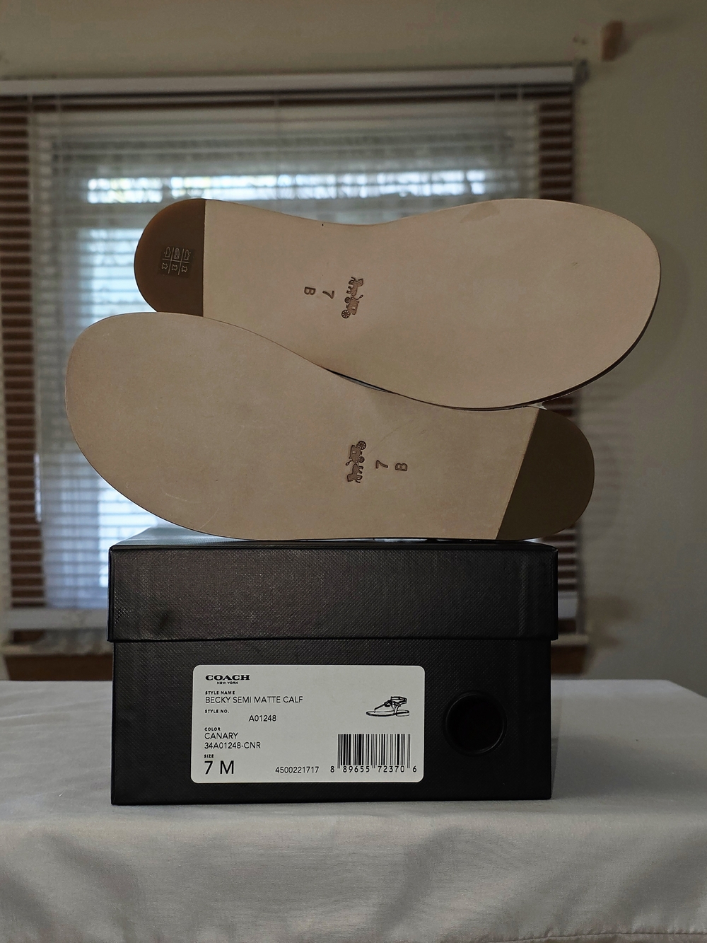 COACH Becky Semi Matte Calf Leather Sandals In Canary Size 7M - Picture 11 of 12